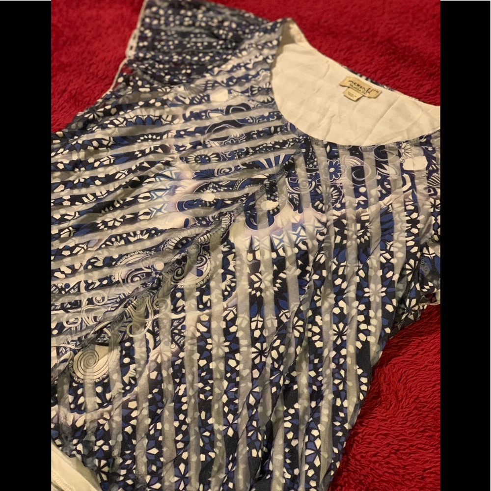 | (Sale) Ladies Petite XL Blouse | By One World |